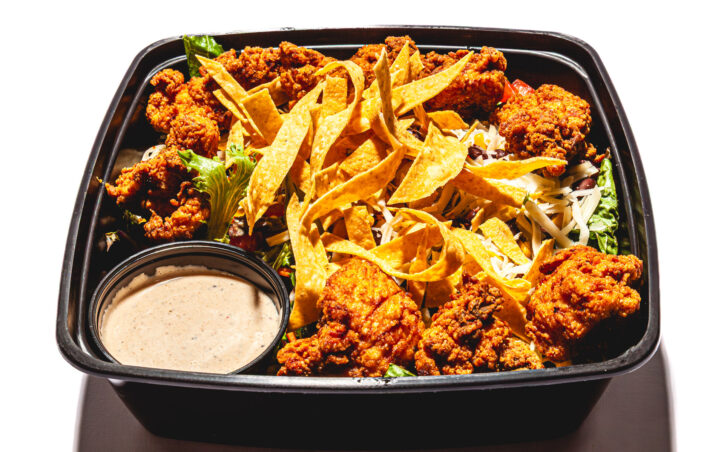 Woodie's Wings Southern Salad